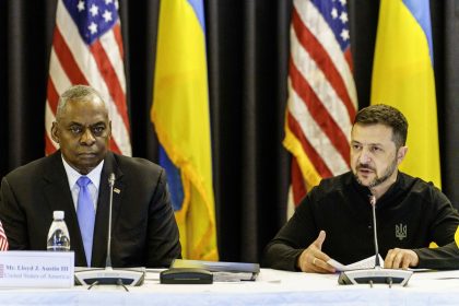 Zelensky (right) with US Secretary of Defense Lloyd Austin at the Friday meeting.