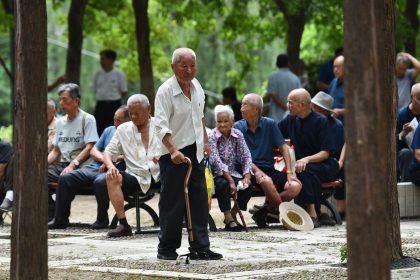 Senior citizens relax at a park in Fuyang city in eastern China's Anhui province earlier this month.