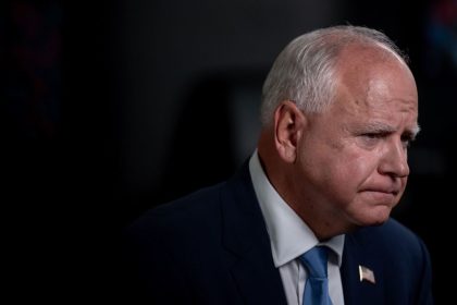 Minnesota Gov. Tim Walz is interviewed by CNN’s Dana Bash in Savannah, Georgia, on August 29.