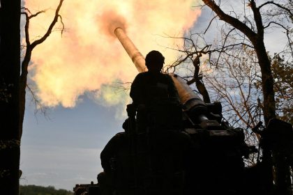 Ukrainian servicemen fire a self-propelled cannon towards Russian positions at a front line in the Donetsk region on September 27.