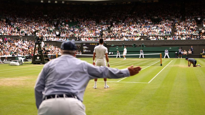 Line judges are being replaced at Wimbledon by ELC.