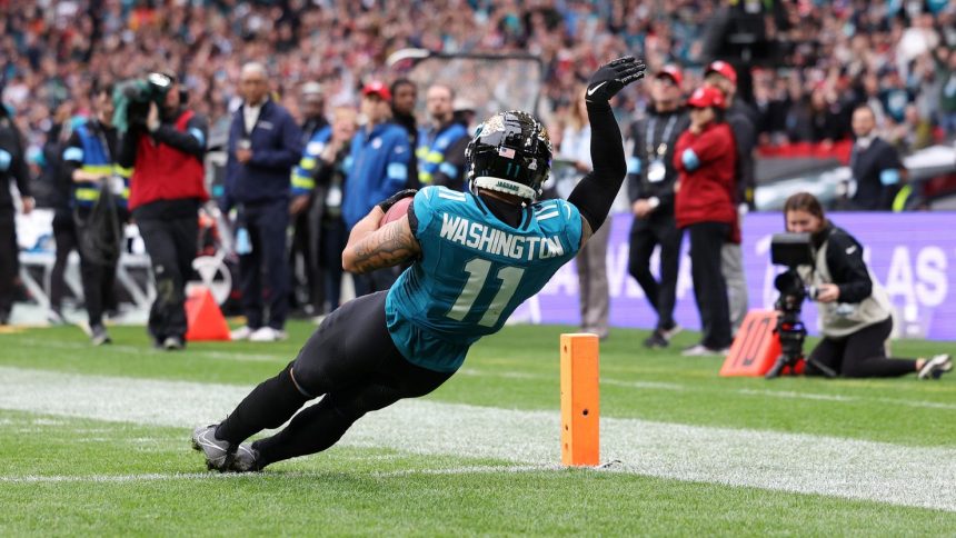 Parker Washington scored a touchdown for the Jacksonville Jaguars at Wembley Stadium.