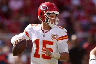 Patrick Mahomes and the Kansas City Chiefs are still unbeaten this season.