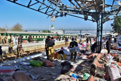 Security officials examine the site of a bomb explosion at railway station in Quetta, southwestern Pakistan, on November 9, 2024.