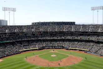 Major League Baseball (MLB) will test the use of robot umpires as part of a challenge system during spring training next year.