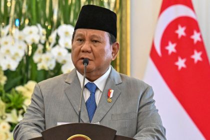 Indonesia's President Prabowo Subianto gives a press statement at the presidential palace in Jakarta on November 6, 2024.