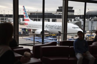 American Airlines is deploying technology to reduce line-cutting at more US airports.