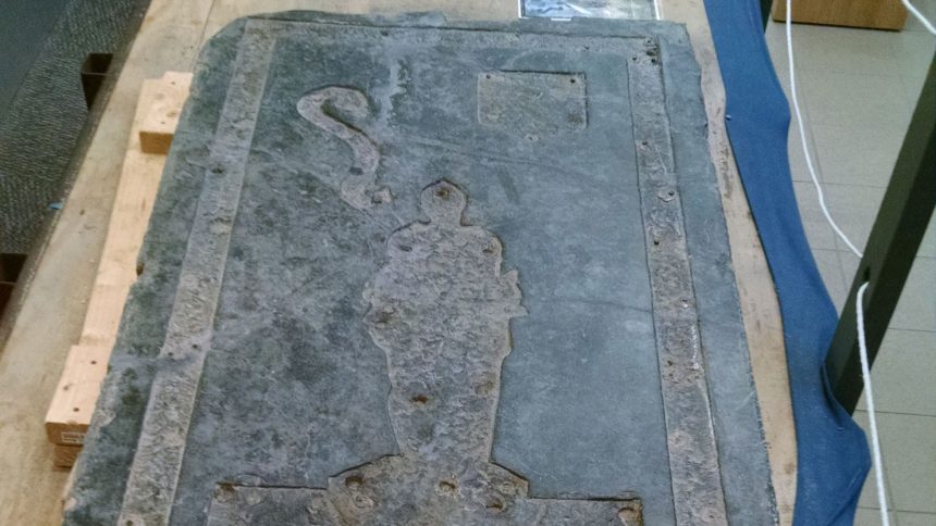 The United States’ oldest known surviving tombstone from 17th century Jamestown has been identified as black limestone from Belgium.