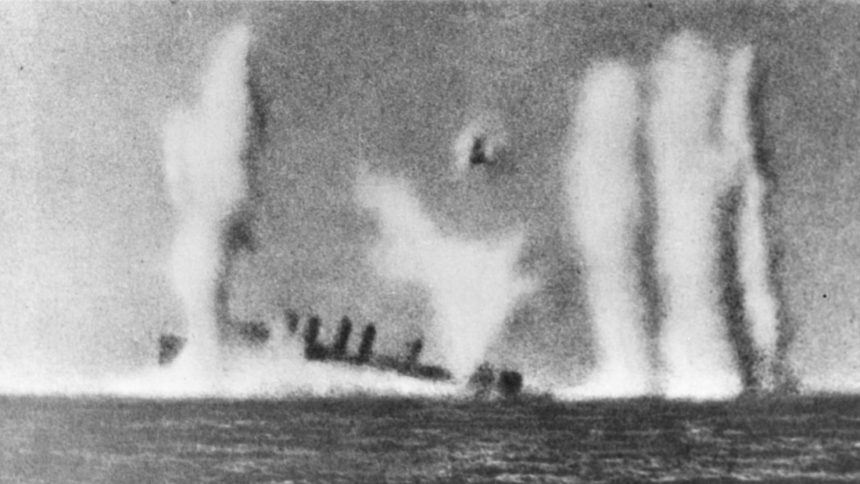 U.S. Navy Clemson-class destroyer USS Edsall (DD-219) (misidentified as "HMS Pope") being sunk on 1 March 1942 south of Java.