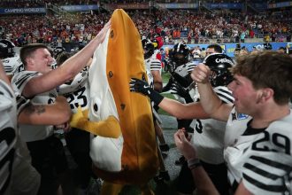 Iowa State Cyclones celebrate first 11-win season in program history following Pop-Tart Bowl win.