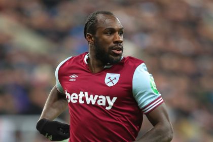 NEWCASTLE UPON TYNE, ENGLAND - NOVEMBER 25: Michail Antonio of West Ham United during the Premier League match between Newcastle United FC and West Ham United FC at St James' Park on November 25, 2024 in Newcastle upon Tyne, England. (Photo by James Gill - Danehouse/Getty Images)