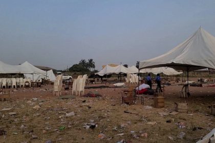 A crowd crush at a funfair in the southwestern Nigerian city of Ibadan caused multiple deaths Wednesday, police said.