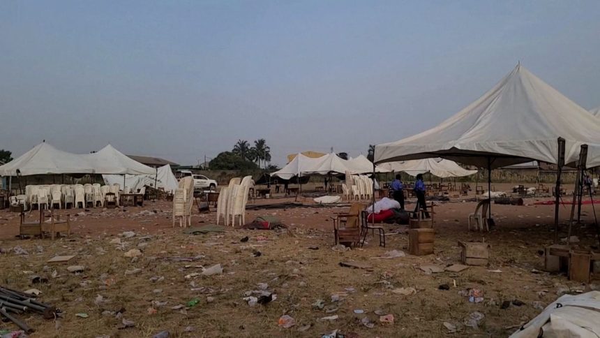 A crowd crush at a funfair in the southwestern Nigerian city of Ibadan caused multiple deaths Wednesday, police said.