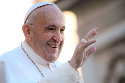 Pope Francis waves to the faithful upon his arrival for the weekly general audience at St. Peter's square in the Vatican on November 21, 2018. (Photo by Filippo MONTEFORTE / AFP) (Photo by FILIPPO MONTEFORTE/AFP via Getty Images)