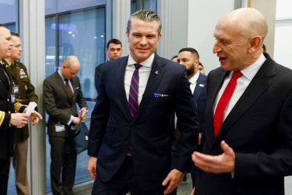 U.S. Defense Secretary Pete Hegseth meets with British Defence Secretary John Healey, on the eve of a NATO defence ministers' meeting at the alliance's headquarters in Brussels, Belgium February 12, 2025. REUTERS/Johanna Geron/Pool