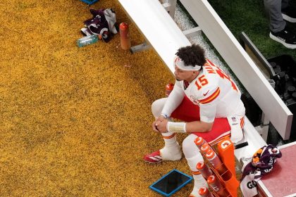 Kansas City Chiefs quarterback Patrick Mahomes sits on the bench during the first half of the NFL Super Bowl 59 against the Philadelphia Eagles