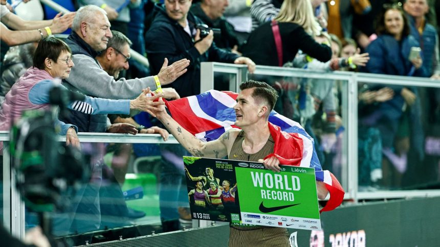 Jakob Ingebrigtsen celebrates the latest world records of his career.