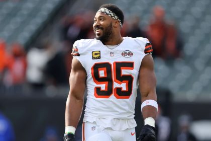 Cleveland Browns defensive end Myles Garrett warms up before a game against the Cincinnati Bengals.