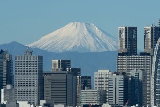 On a clear day, Mount Fuji can be seen from Tokyo.