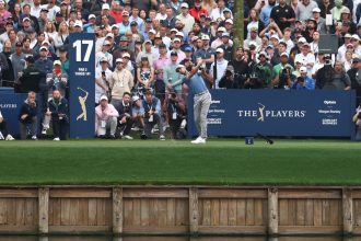 Alex Smalley had an extremely unlucky moment on the 17th hole at TPC Sawgrass during the final round of The Players Championship.