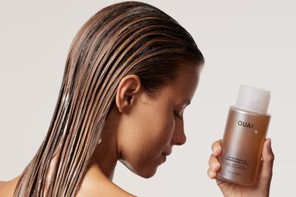 Shop Ouai Detox Shampoo
