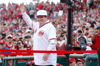 Cincinnati Reds' Pete Rose is introduced to the crowd as the 1976 World Series championship team was honored in 2016.