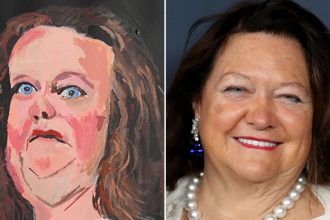 Australian billionaire Gina Rinehart has demanded that a portrait of her is removed from an exhibition at the National Gallery of Australia.