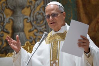 Pope Leo XIV conducts Mass in the Sistine Chapel at the Vatican, May 9, 2025.  Vatican Media/Simone Risoluti ­Handout via REUTERS    ATTENTION EDITORS - THIS IMAGE WAS PROVIDED BY A THIRD PARTY.