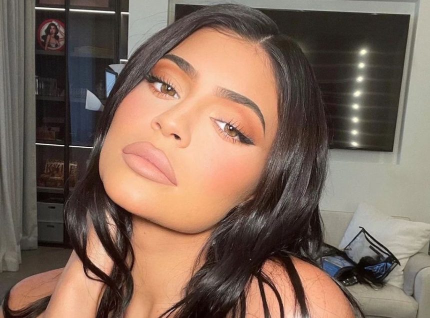 Shop Kylie Jenner Kylie Cosmetics Lip Kit Deal