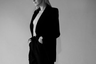 Shop Menswear for Women_1024x759.jpg