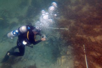 Marine archaeologist Andreas Kallmeyer Bloch from the National Museum of Denmark documents the excavation of the shipwreck in Costa Rica.