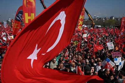 Protesters at a rally called by the Republican People's Party (CHP) in support of Istanbul's arrested mayor Ekrem Imamoglu in Maltepe, on the outskirts of Istanbul on March 29, 2025.