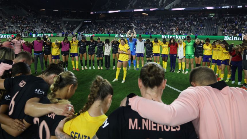 Alex Loera led both sets of players in a prayer for Savy King, her former teammate at Bay FC, following the final whistle.