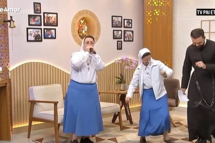 Sisters Marizele Cassiano and Marisa de Paula appear on the Catholic TV network Eternal Father.