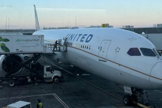 Passenger Yang Shuhan, who shared this image with CNN, was among those onboard the United Airlines Boeing 787 jetliner that turned around two hours after departing from Los Angeles.