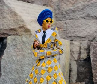 Nigerian Tessy Oliseh Amaize is making a splash in the US through her fashion brand Tesslo, which adds a modern twist to traditional wax print ankara fabric. She wants to show that ankara is suitable for all locations and occasions, including winter wear.