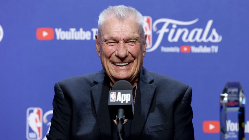 Don Nelson talks to the media after receiving the 2025 Chuck Daly Lifetime Achievement Award on Sunday.