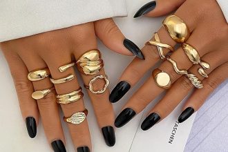 jewelrytop.jpg