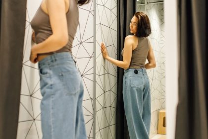 Hot Nordstrom Anniversary Sale Denim Deals main image