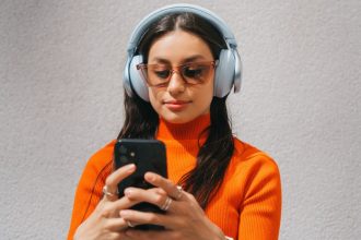 SHOP Fall Headphone & Earbud Deals Ahead of October Prime Day