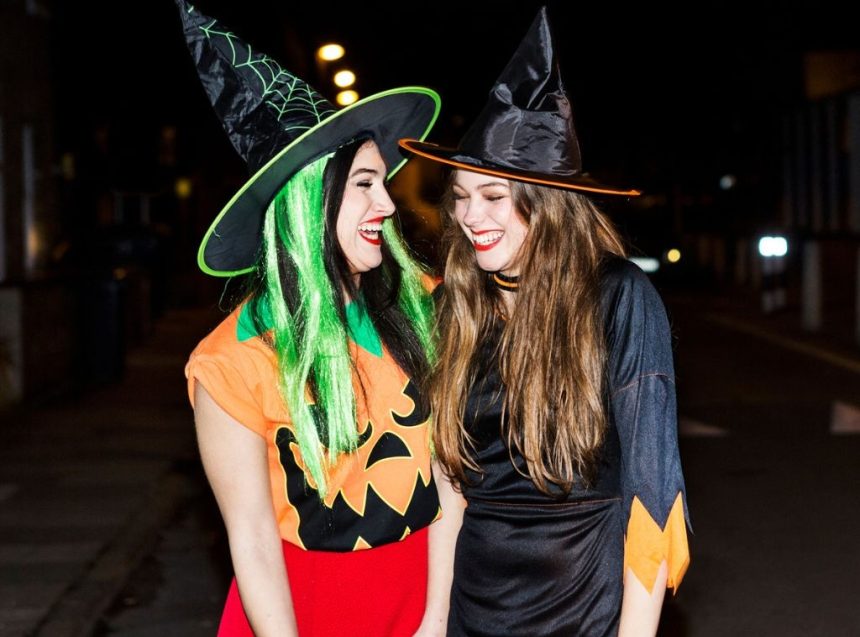 SHOP Easy Last-Minute Halloween Costume Ideas From Amazon