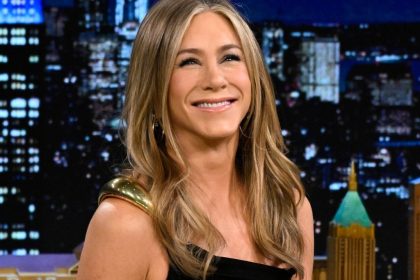 SHOP Jennifer Aniston-Loved Vital Proteins Collagen Powder $16 for Prime Day, Including Limited-Edition Pumpkin Spice