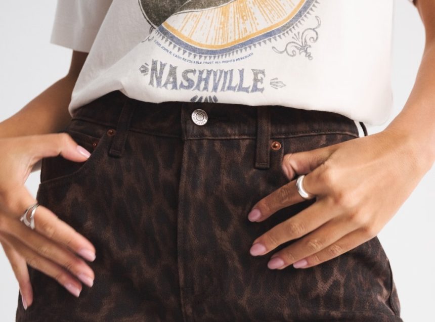 Shop Leopard Jeans_1024x759.jpg