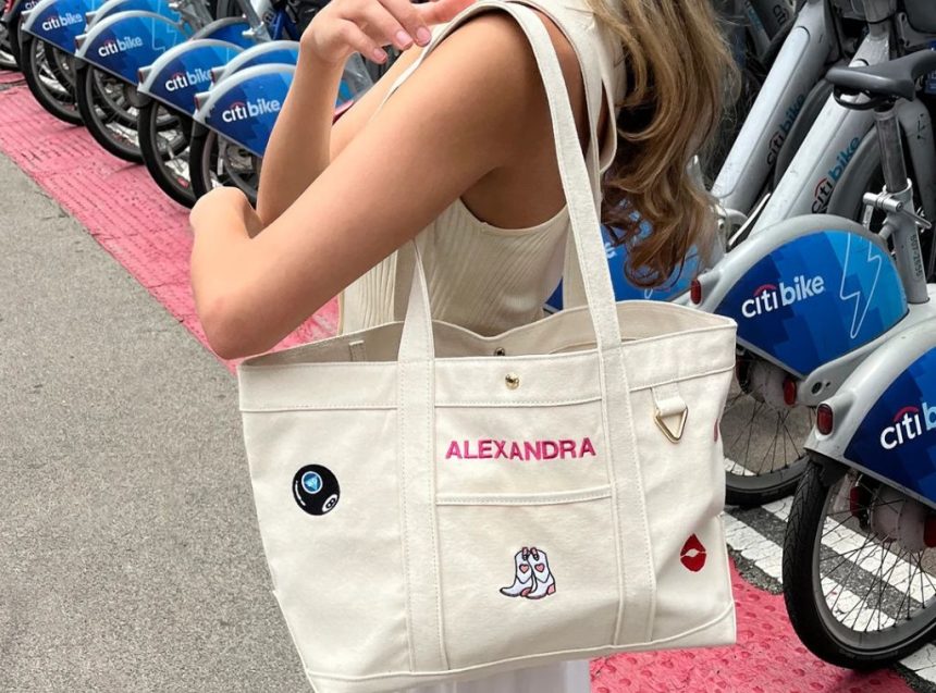 Baublebar Custom Tote Lead.jpg