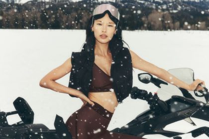 Shop Alo Yoga Singles Sale_1024x759.jpg