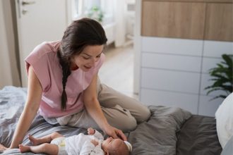 New Mom Gift Guide Main.jpg